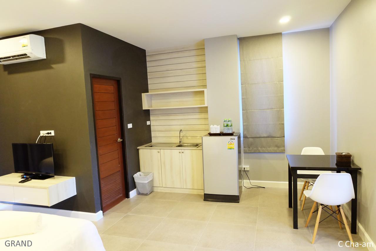 C Cha-Am Hotel Zewnętrze zdjęcie